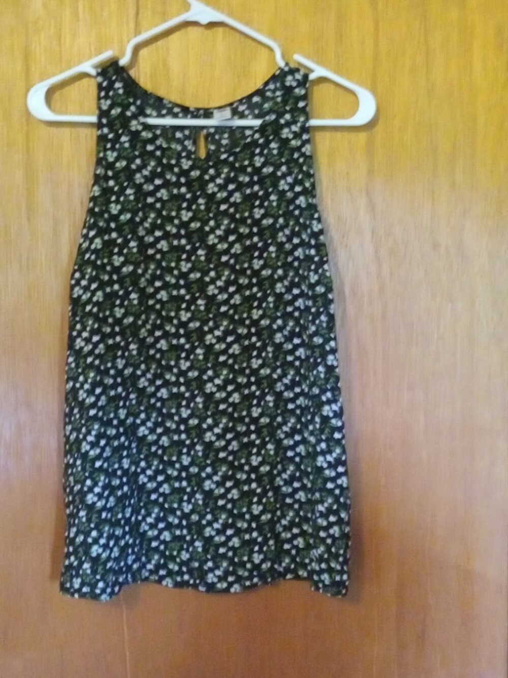 *3 FOR $13* Old Navy floral tank top